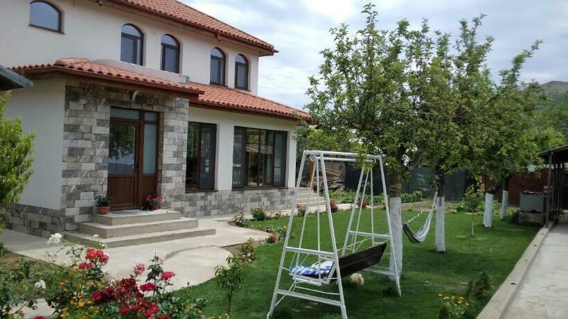 فندق Agropensiunea David Si Maria