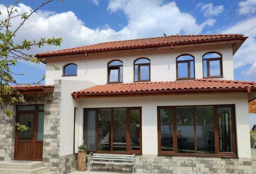 فندق Agropensiunea David Si Maria