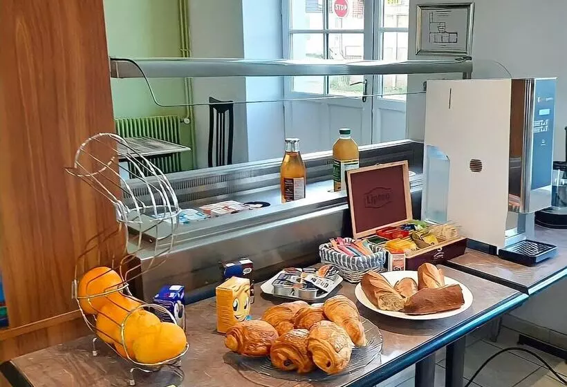 Hotelli Hôtel Du Cerf