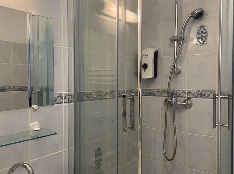 酒店 Hôtel Du Cerf