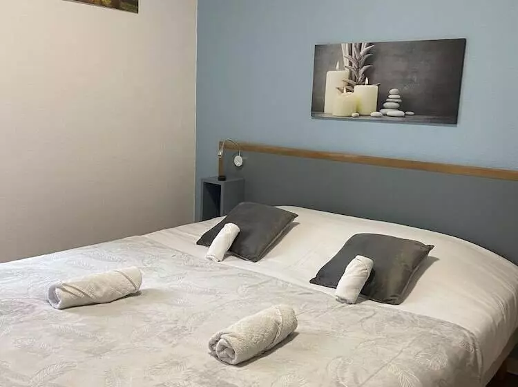 Hotelli Hôtel Du Cerf