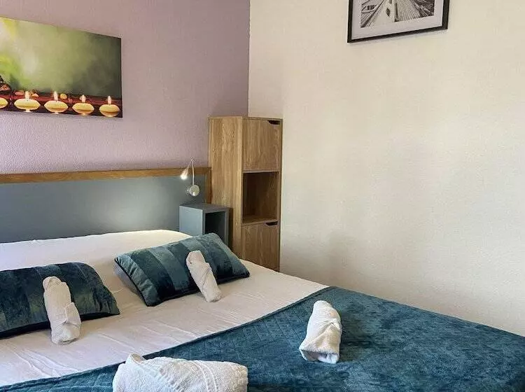 Hotelli Hôtel Du Cerf