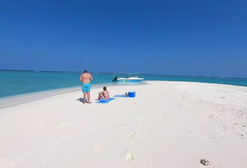پانسیون Mahchavaru Maldives