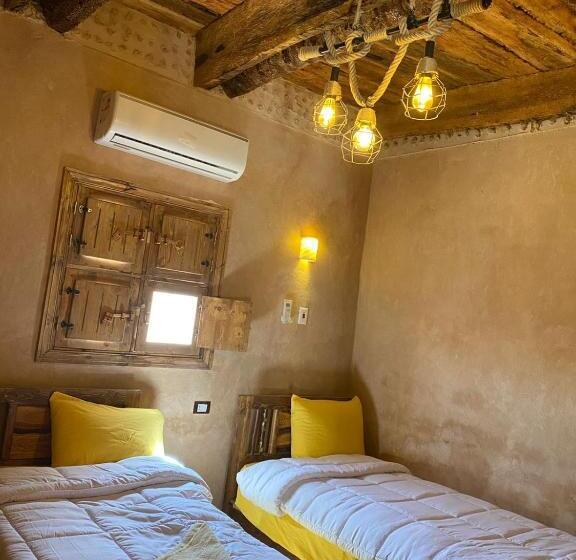 تختخواب و صبحانه Cozy And Private Azozer Eco Lodge