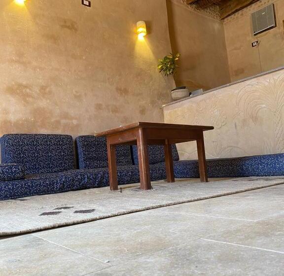 تختخواب و صبحانه Cozy And Private Azozer Eco Lodge