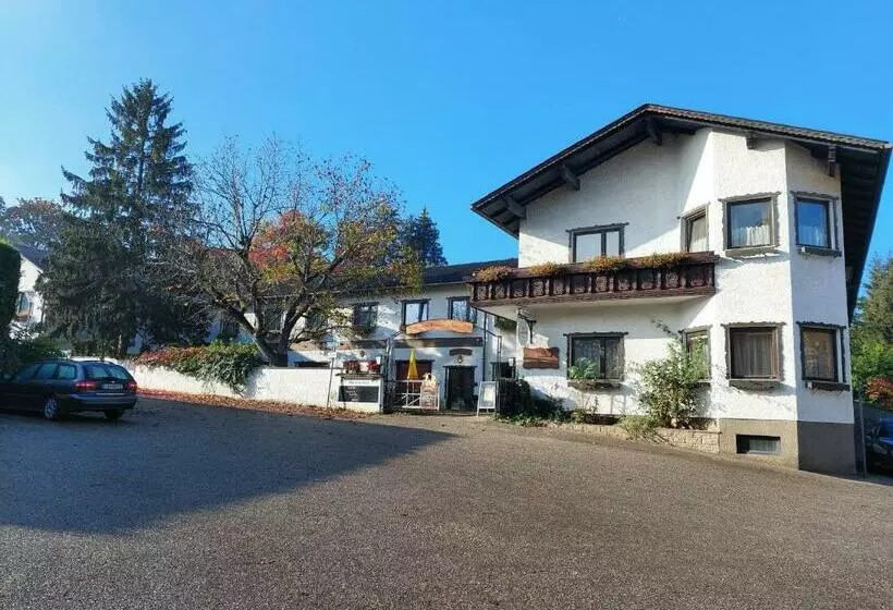 ベッドアンドブレックファースト Pension Welserhof