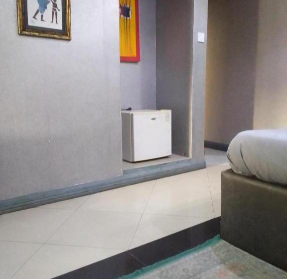 Отель Hote Bougainvillea Victoria Island Lagos