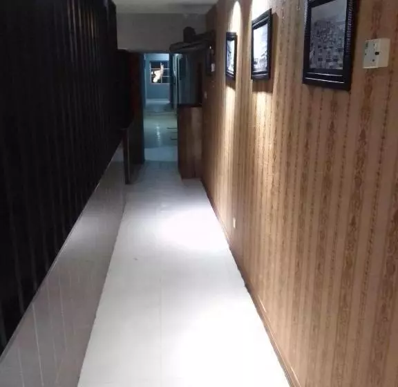 هتل Hote Bougainvillea Victoria Island Lagos