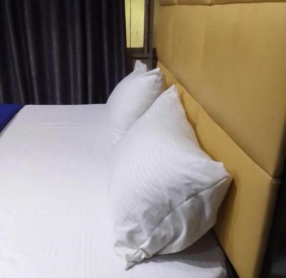 Отель Hote Bougainvillea Victoria Island Lagos