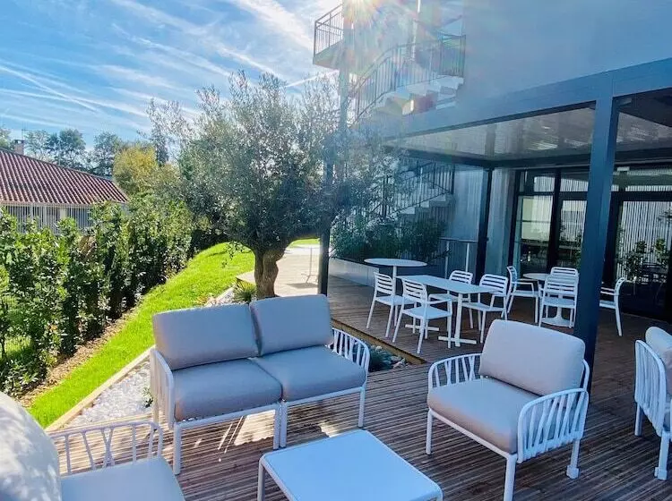 Hotelli Courrier Sud