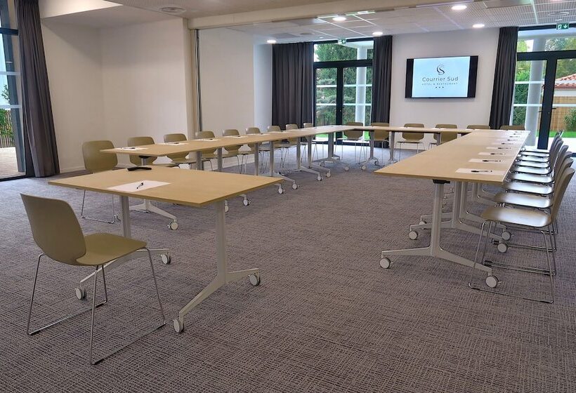 فندق Courrier Sud