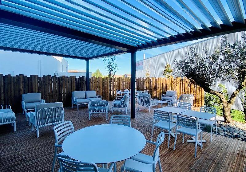 فندق Courrier Sud