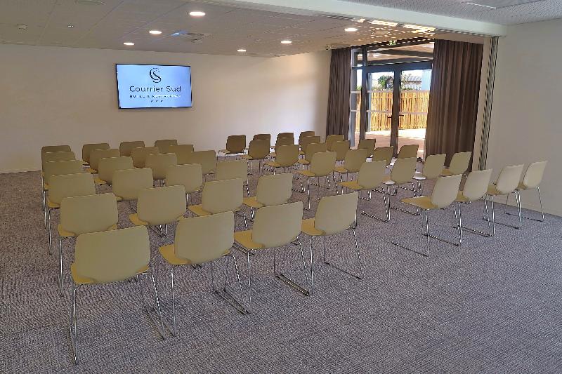 فندق Courrier Sud