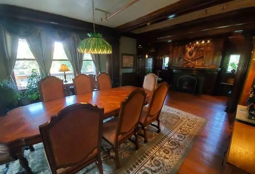 Hotelli Daniell Manor