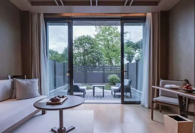 ホテル Grand Dongshan