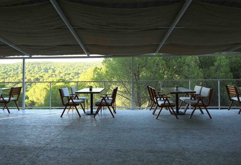 Kozakorman Hotel & Restaurant