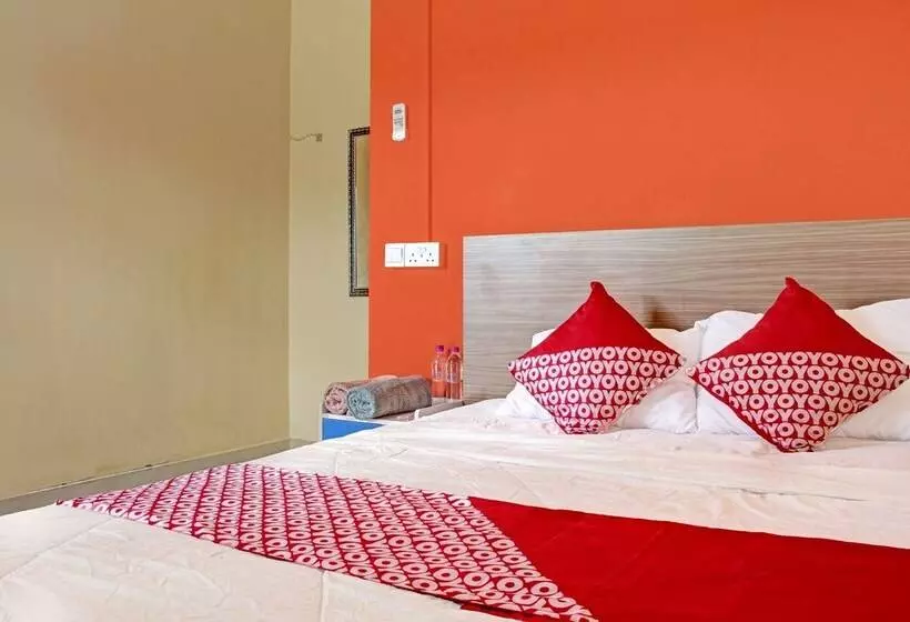 Hotelli Oyo 91643 Homestay Daniel 76