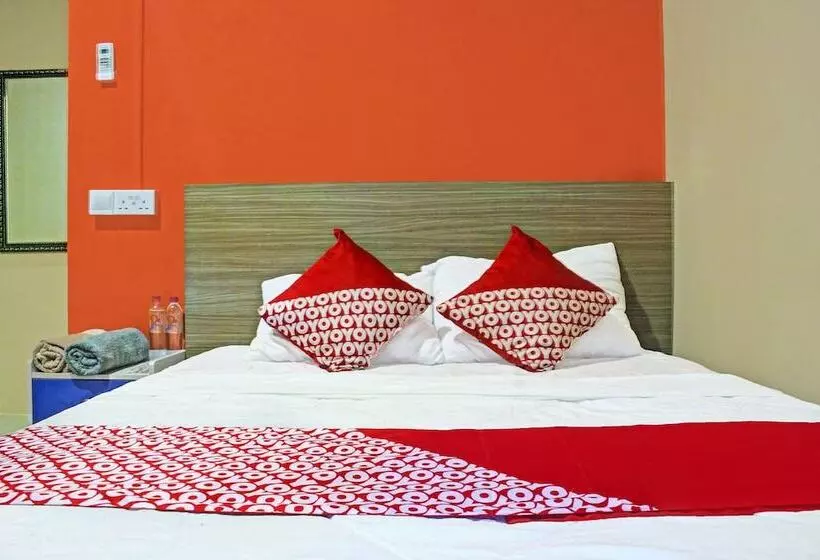 Hotelli Oyo 91643 Homestay Daniel 76