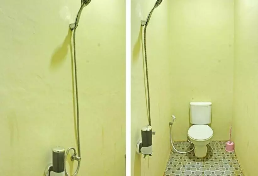 Hotelli Oyo 91643 Homestay Daniel 76