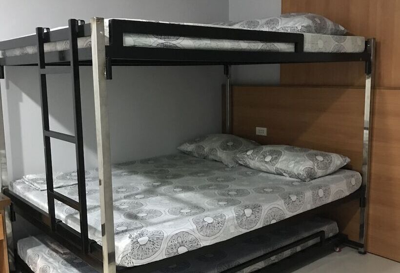 בית מלון כפרי Villa Tomasa 2, Panglao