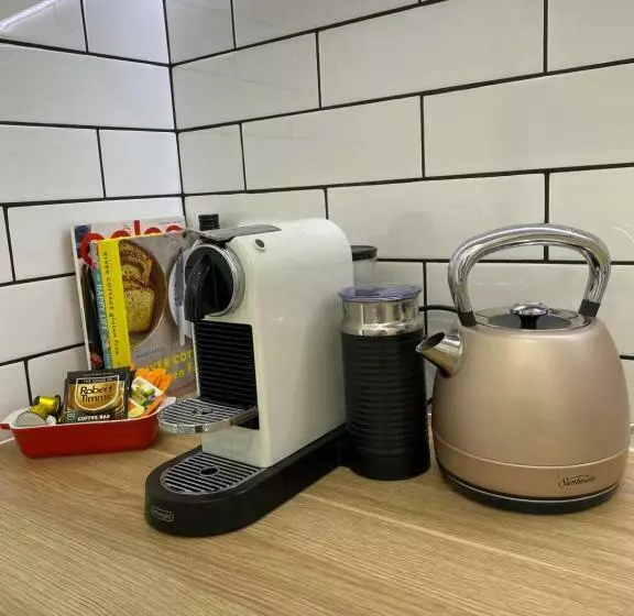 Majatalo Beautiful Guesthouse In Monbulk