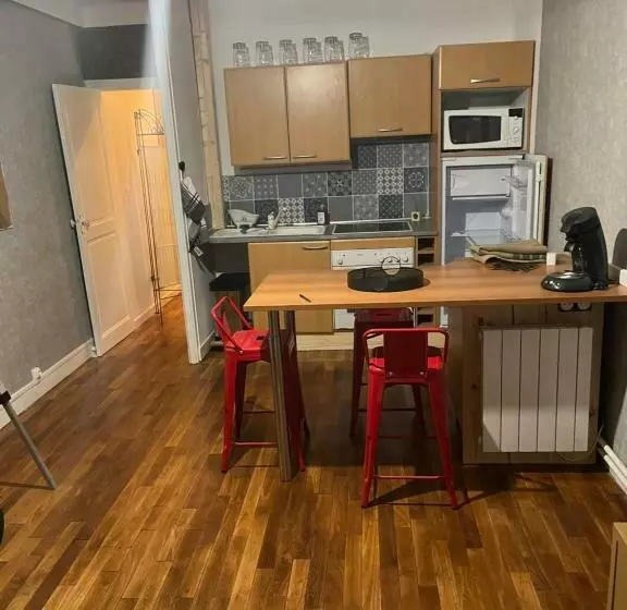 Studio à Proximité De Laval