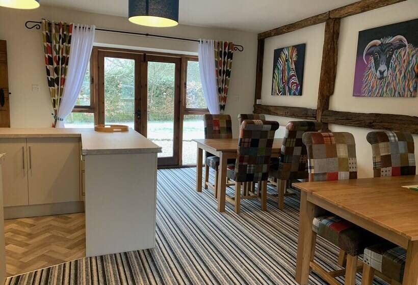 צימר Upper Home Farm