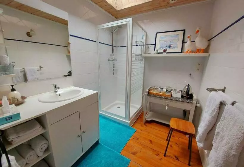 ペンション Suite Familiale 2 Chambres Avec Vue Sur L écluse, Traversée En Barque, Petit Déjeuner Inclus Fr 1