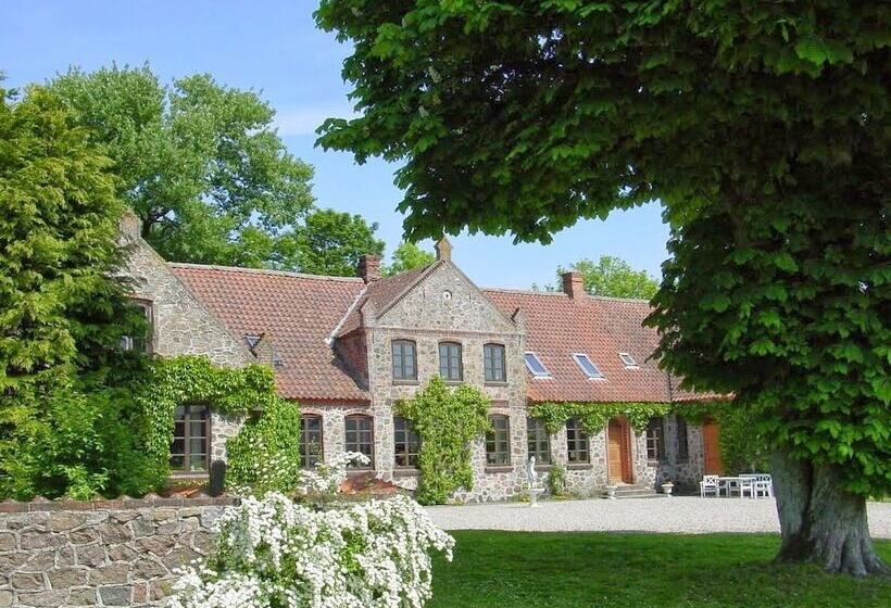 Bed and Breakfast Lille Restrup Hovedgaard