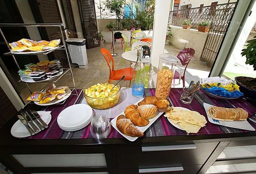 تختخواب و صبحانه Olive Garden