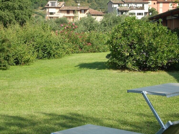 Отель Agriturismo Renzano Garden Apartments