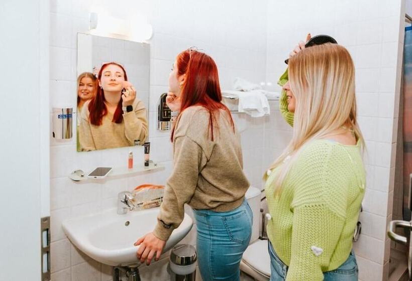 בית מלון כפרי Amsterdam Teleport