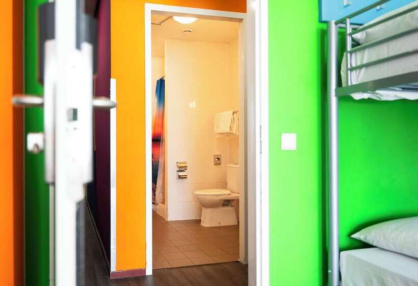 בית מלון כפרי Amsterdam Teleport