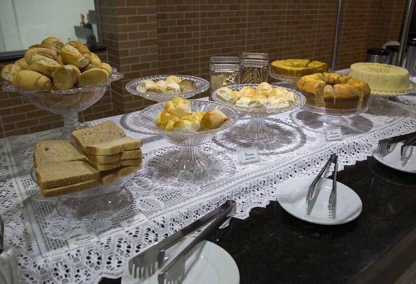 Отель Araras Praia