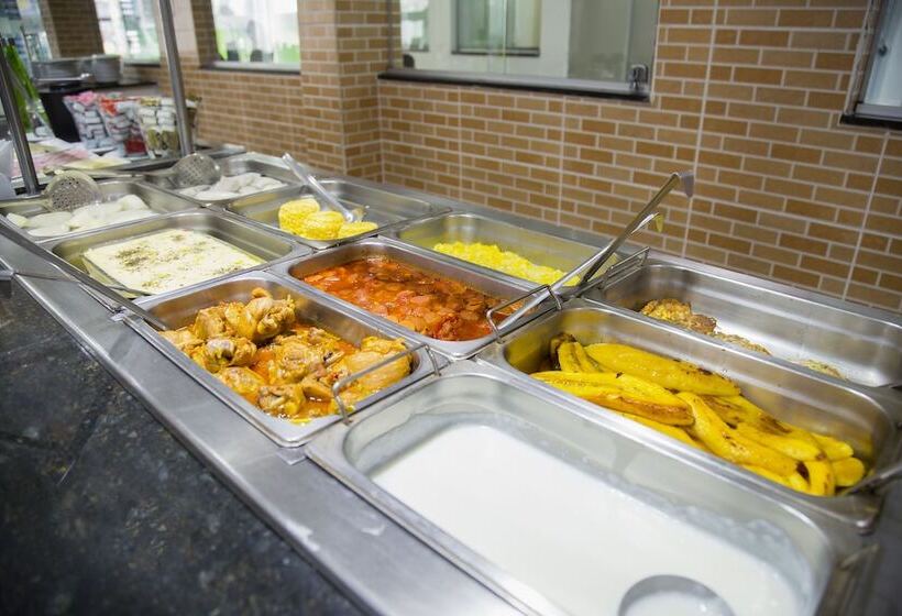 Отель Araras Praia