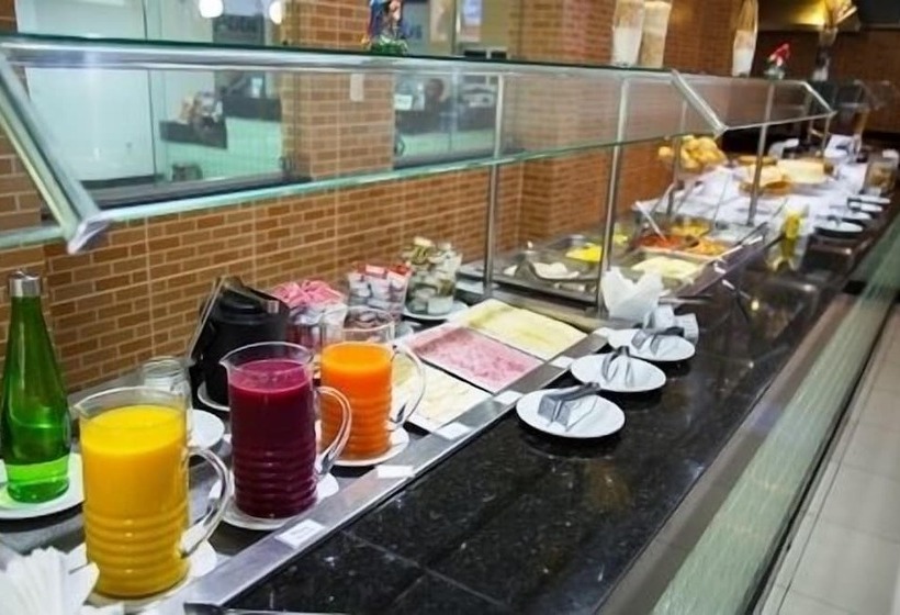 Отель Araras Praia