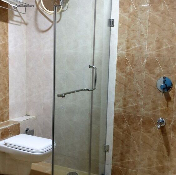 酒店 Atlaantic Inn