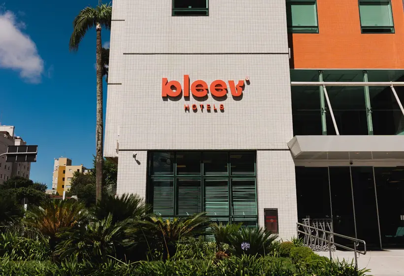 ホテル bleev Curitiba