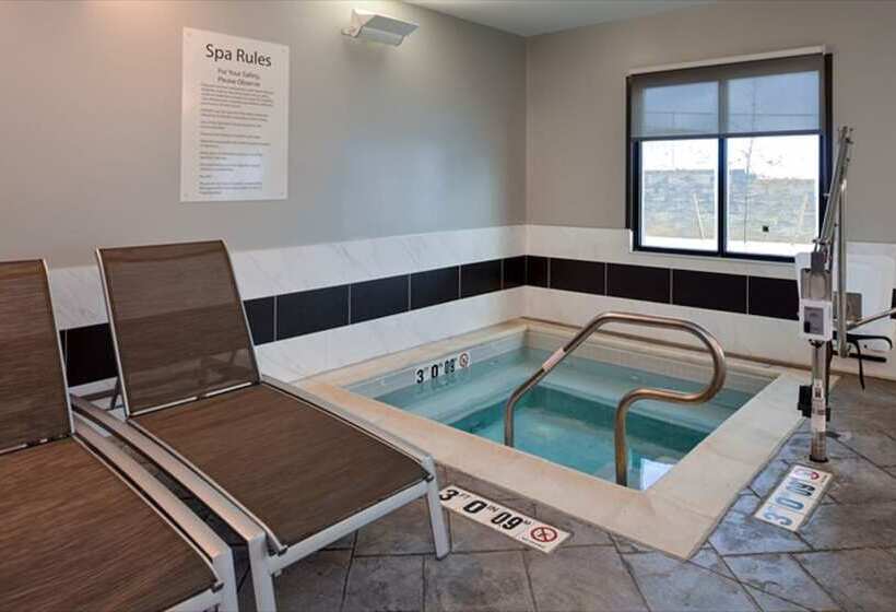 Отель Holiday Inn Express & Suites Shippensburg, An Ihg