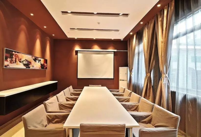 Otel Jinjiang Inn Xiamen Hexiang Road West