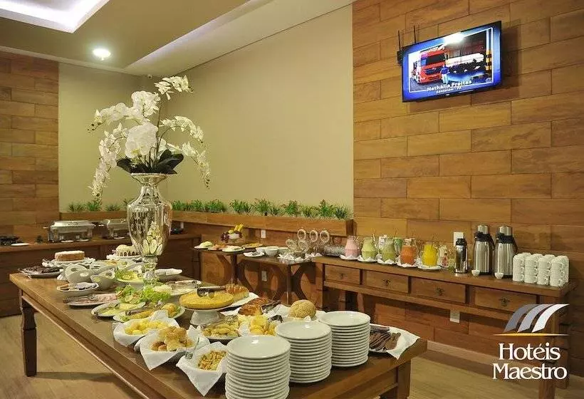 Hotel Maestro Premium Cascavel