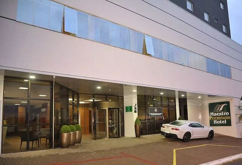 Hotel Maestro Premium Cascavel