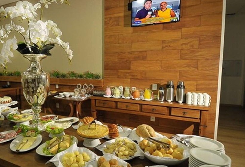 ホテル Maestro Premium Cascavel