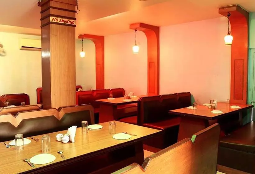 ホテル Oyo Rooms Howrah Nabanna Bhavan