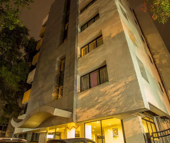 Hotel Treebo Trend  Sudarshan Kalyani Nagar