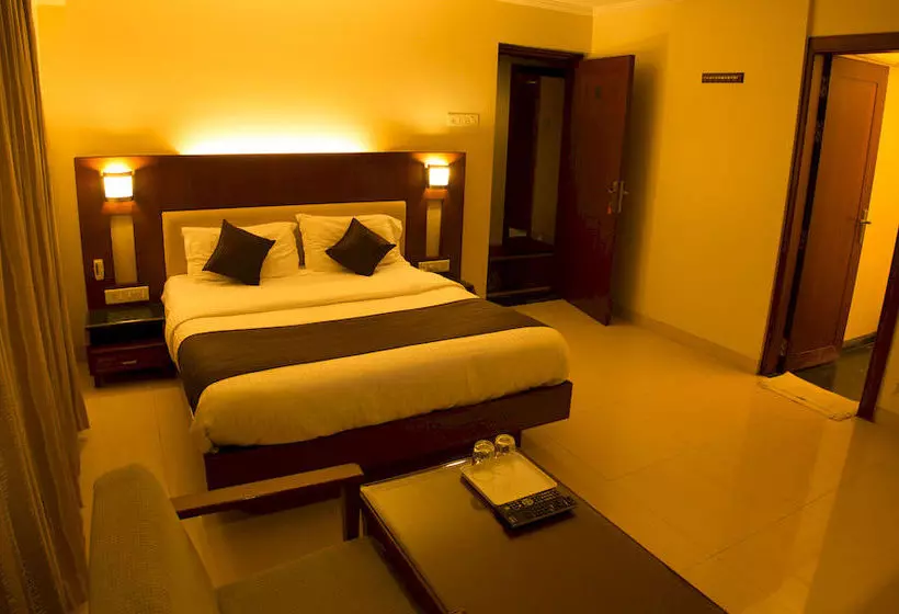 Hotel Treebo Trend  Sudarshan Kalyani Nagar
