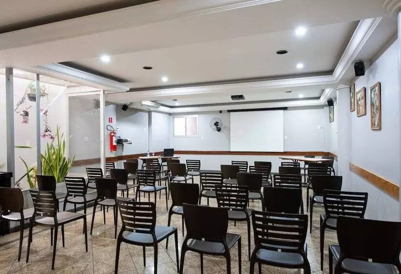 בית מלון כפרי Pouso Alegre