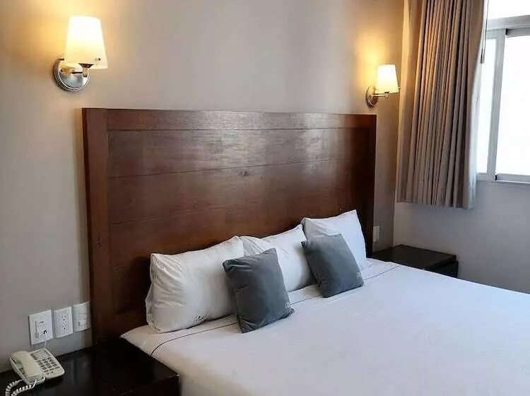 هتل Quinta Allende