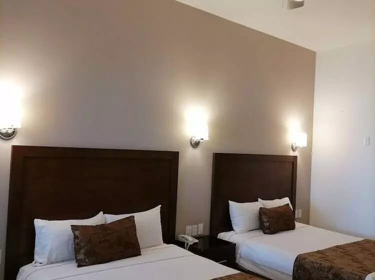 هتل Quinta Allende