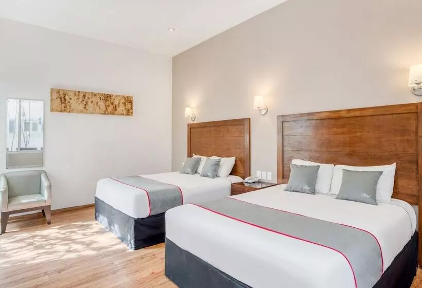 هتل Quinta Allende